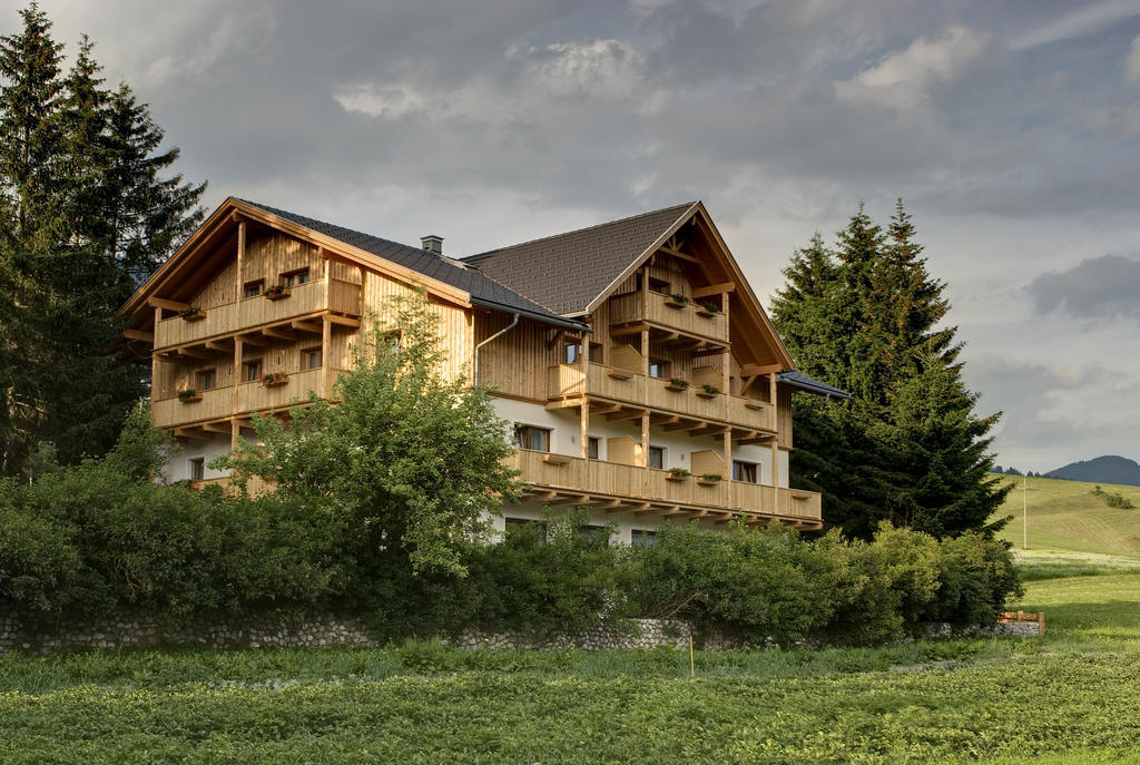 Appartments Helvetia Villabassa Exteriér fotografie