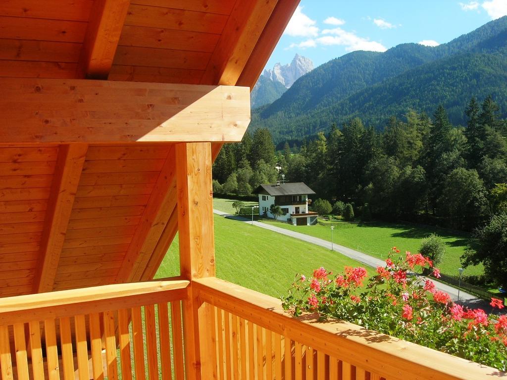 Appartments Helvetia Villabassa Pokoj fotografie