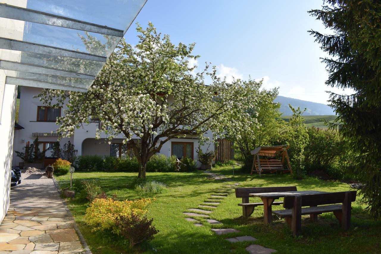 Appartments Helvetia Villabassa Exteriér fotografie
